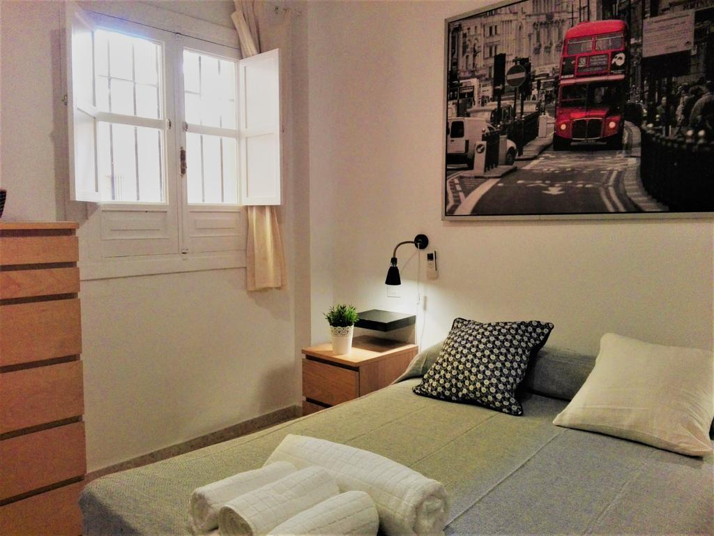 세비야 Duplex En Corral De Vecinos San Bernardo 아파트 외부 사진