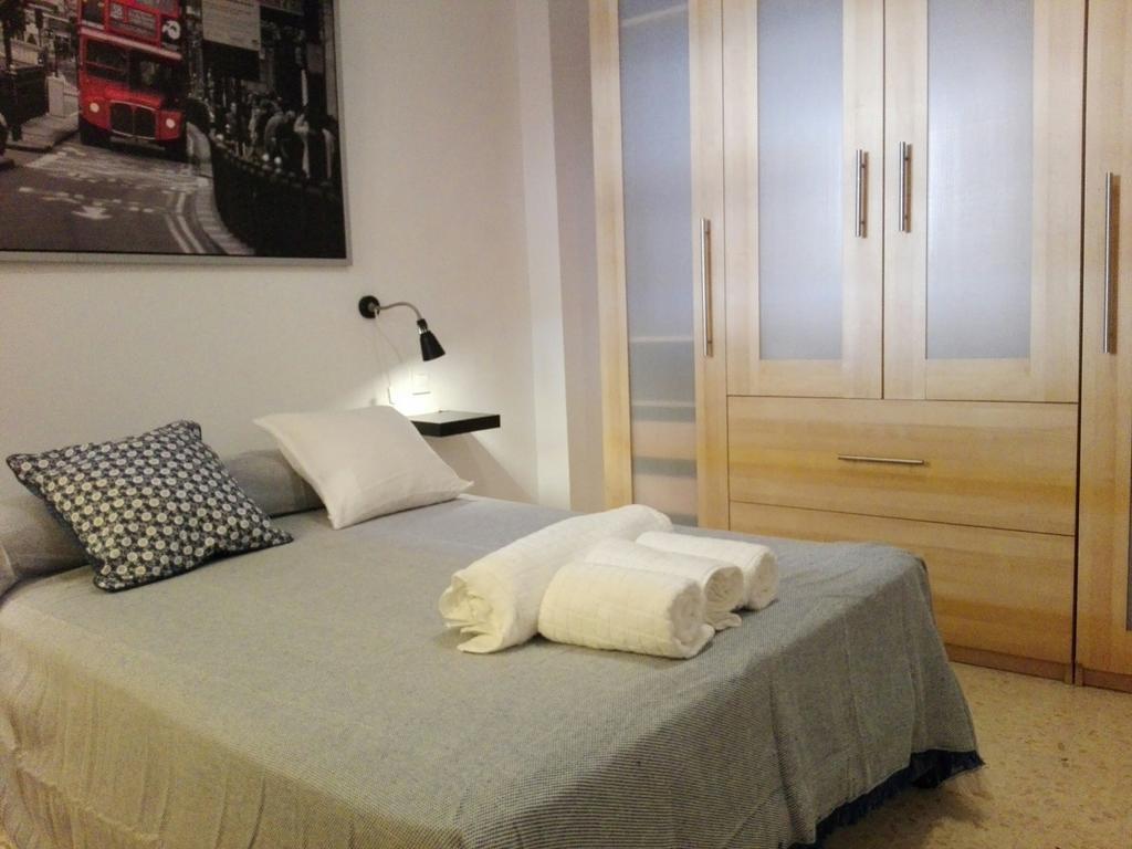 세비야 Duplex En Corral De Vecinos San Bernardo 아파트 외부 사진