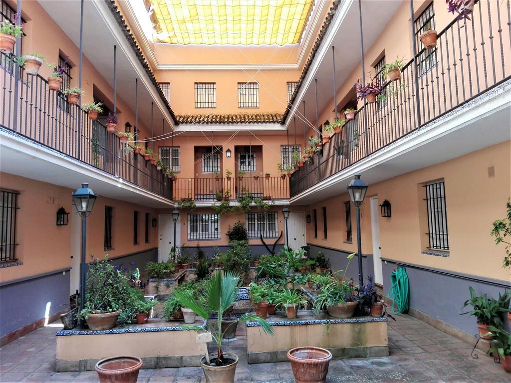세비야 Duplex En Corral De Vecinos San Bernardo 아파트 외부 사진