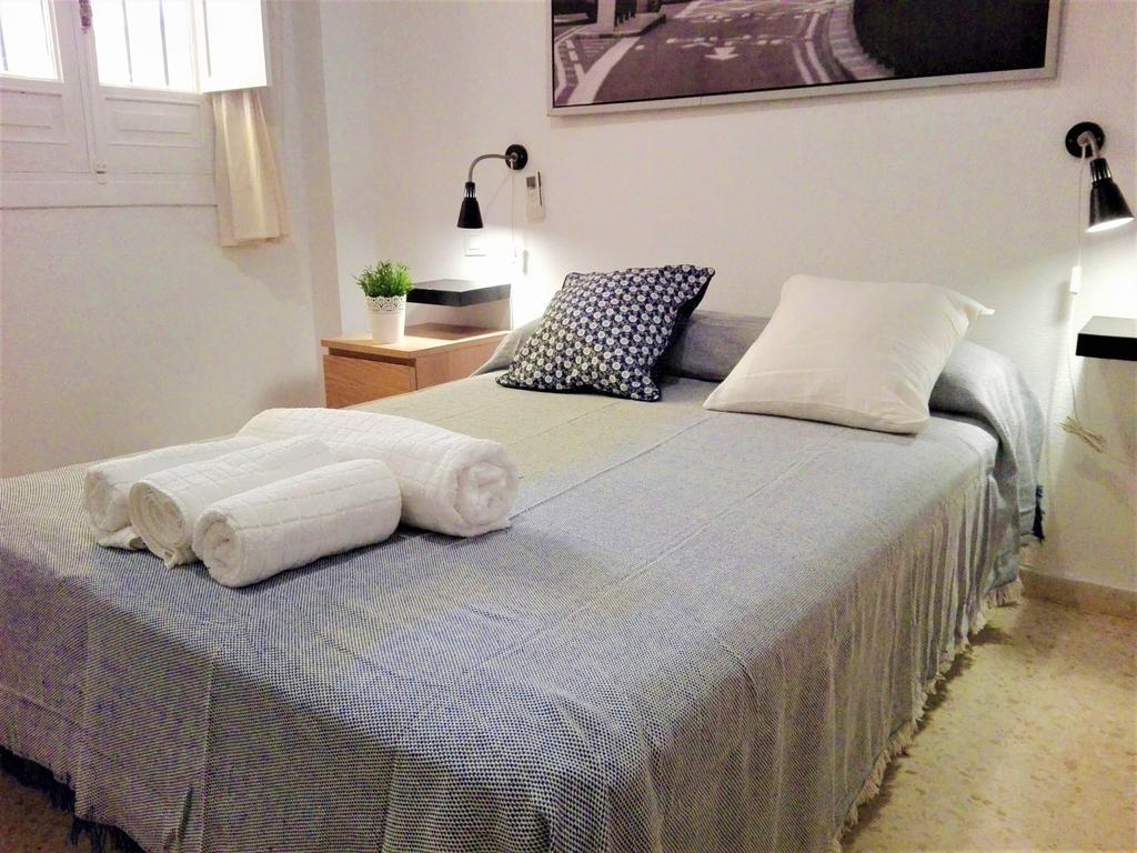세비야 Duplex En Corral De Vecinos San Bernardo 아파트 외부 사진
